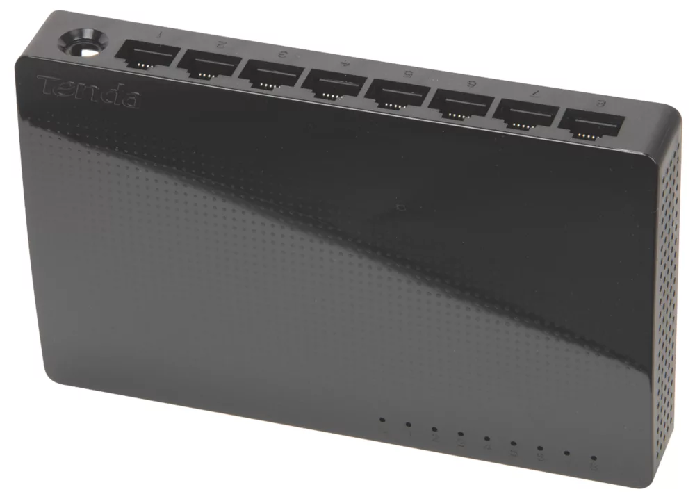 Tenda SG108 8 Port Network Switch Black - Image 2