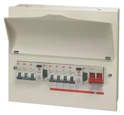 Wylex 13-Module 7-Way Populated Dual RCD Consumer Unit