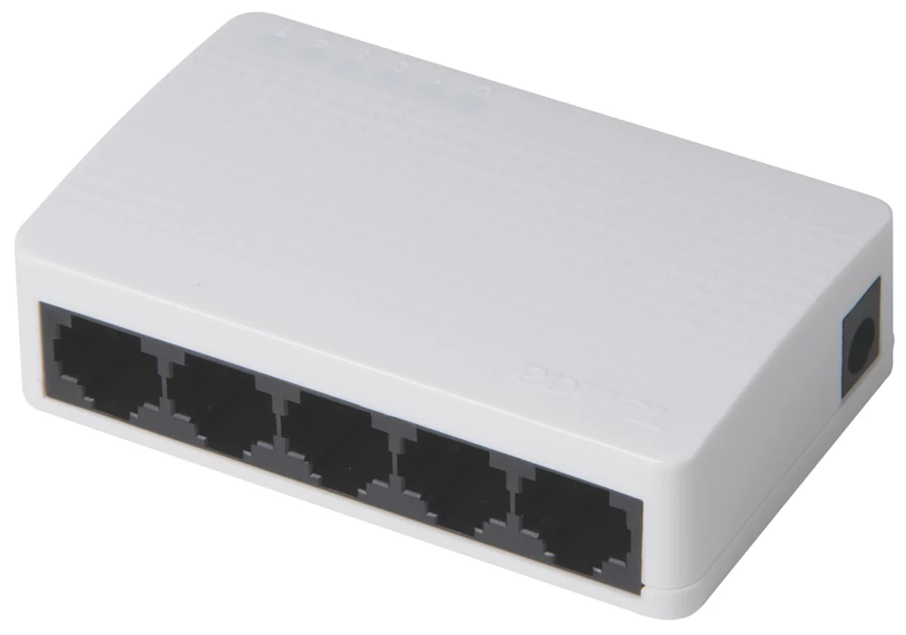 Tenda S105 5 Port Network Switch White 1 Tenda S105 5 Port Network Switch White